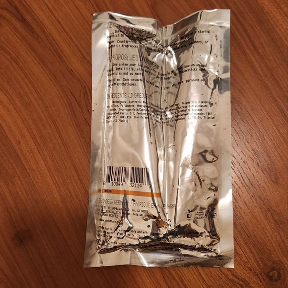 About face Pearly shadowsick - Inferno - Picture 4 of 5